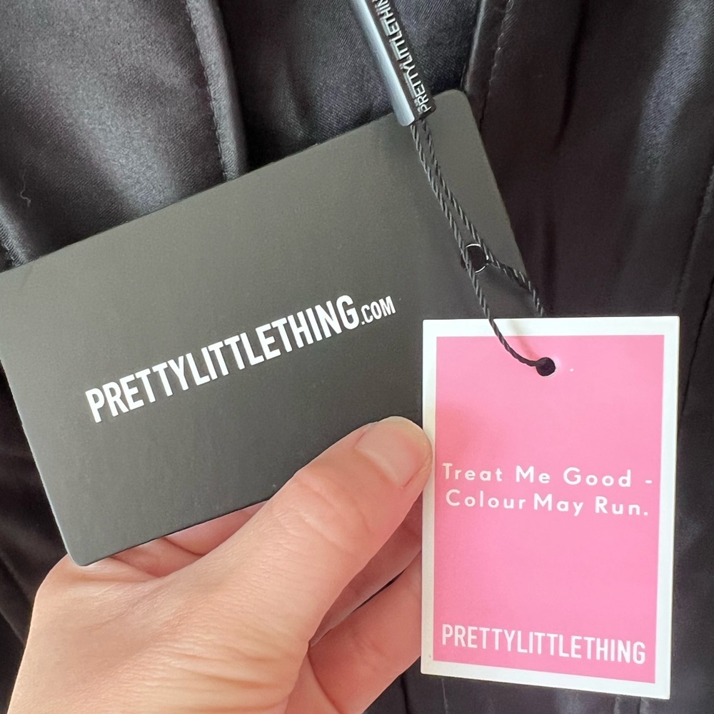 NWT PrettyLittleThing Black Satin Structured Hook & Eye Corset - Picture 6 of 7